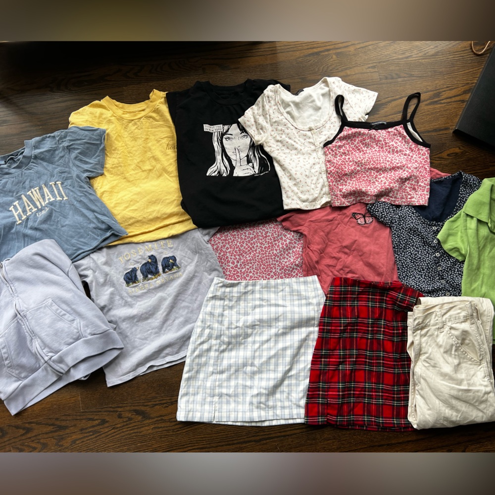 Brandy Melville Lot - 14 items